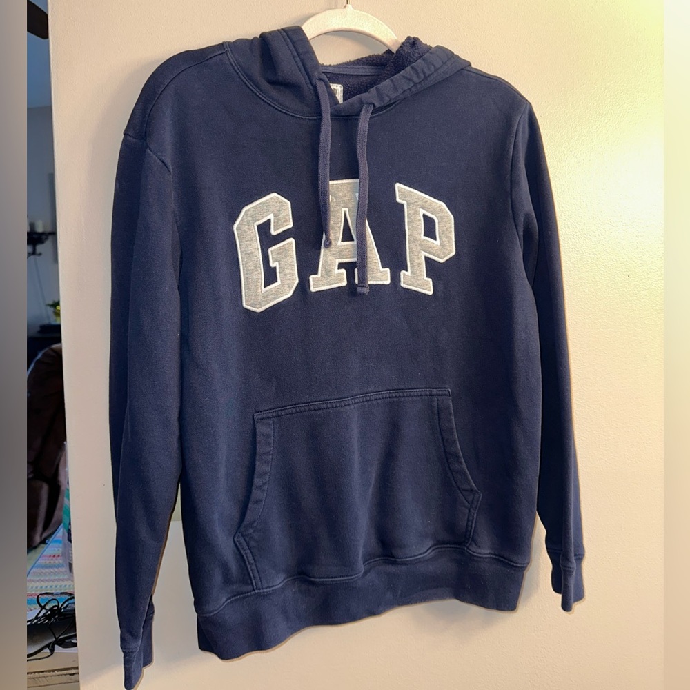 Women’s Gap Hoodie size Small; fits like a small/medium